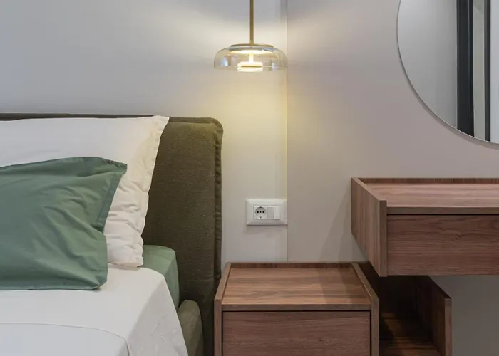 Lemon Tree Daire Trogir